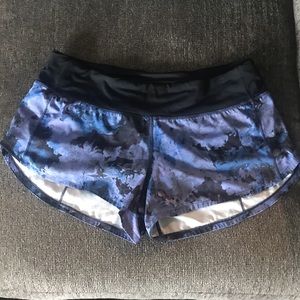 Lululemon speed short size 8